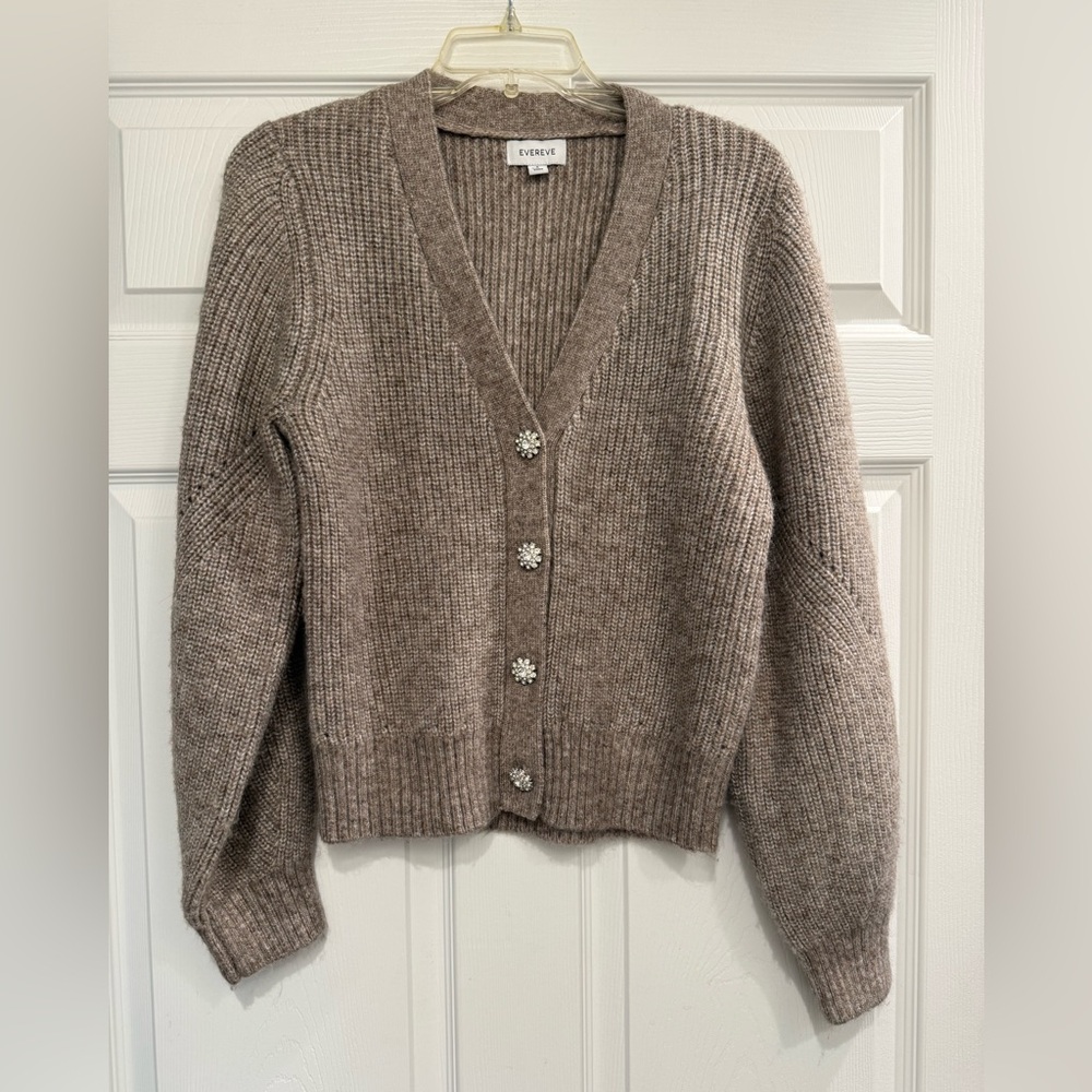 Evereve The Label cardigan Sweater V-neck embellished Buttons Womens Small